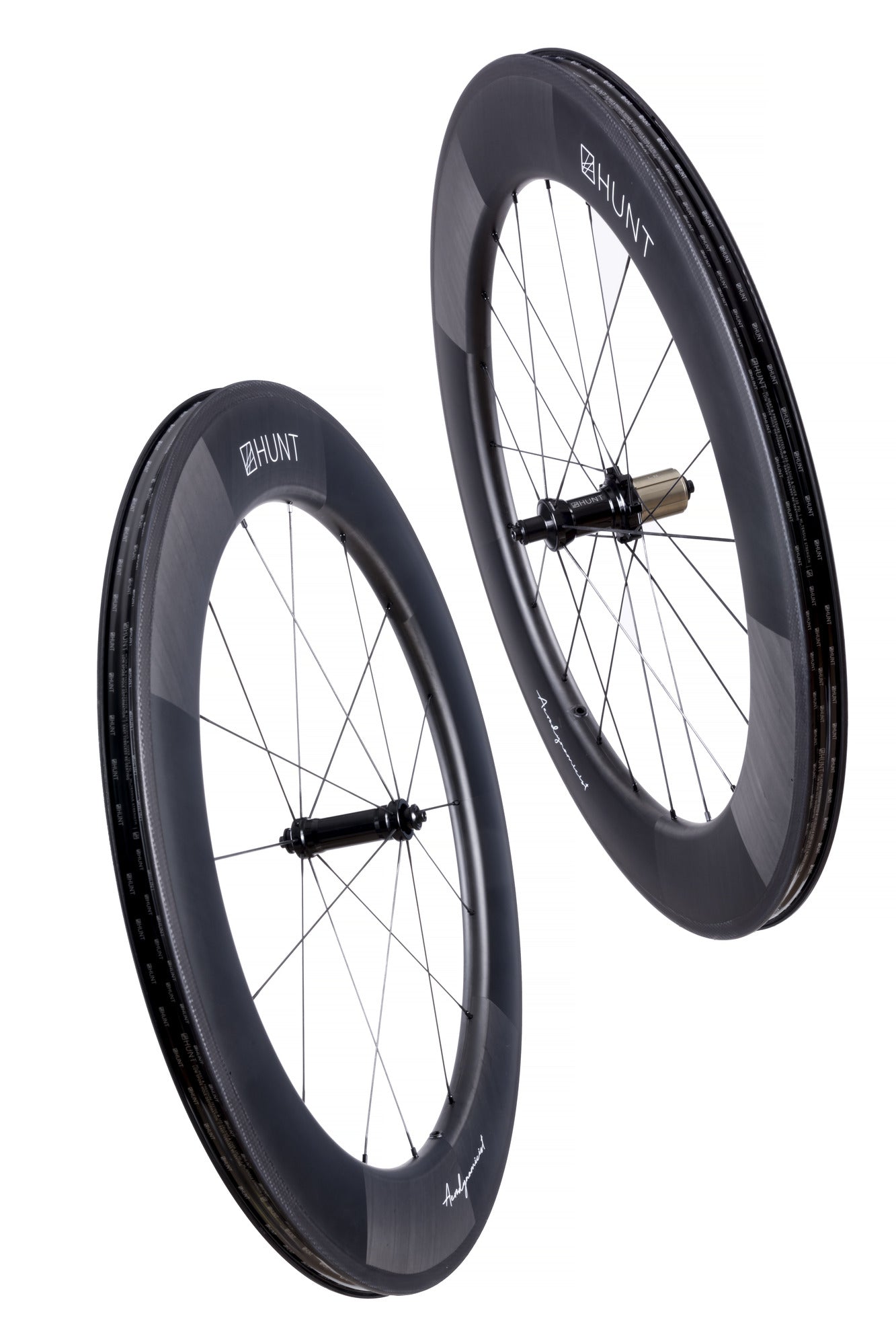 HUNT 82 Carbon Aerodynamicist Wheelset – 82  deep |     19  wide int |     27  wide ext