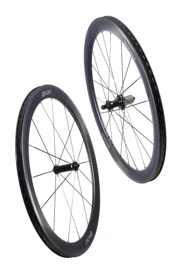 HUNT 50 UD Carbon Spoke Single Wheel | IC312 – 50  deep | 19  wide int | 26  wide ext